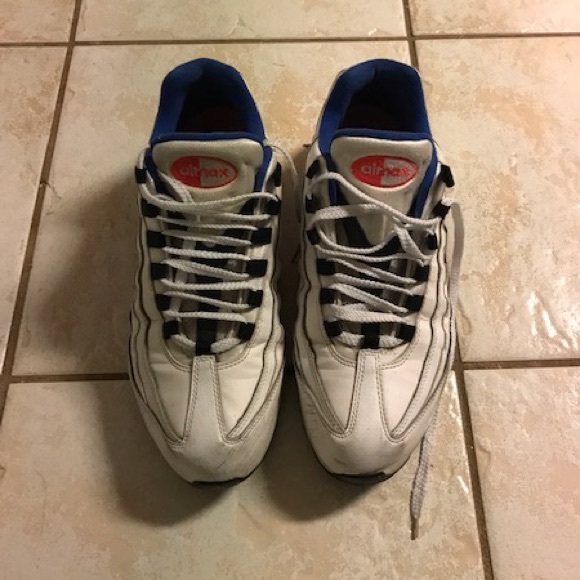 Nike Air Max - Picture 3 of 3